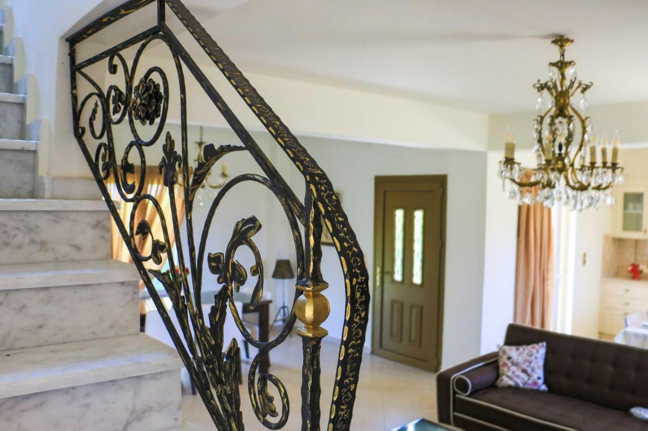 Maison Fleurs Диакоптон Экстерьер фото