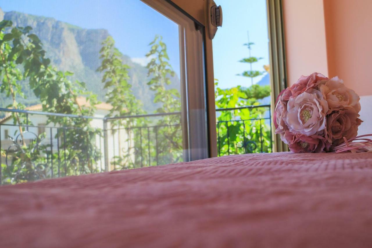 Maison Fleurs Диакоптон Экстерьер фото